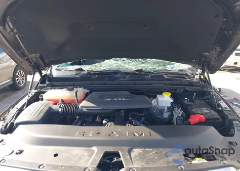 2022 Ram 1500 Big Horn 4X4 5'7 Box from USA, damaged, VIN 1C6SRFFMXNN156205